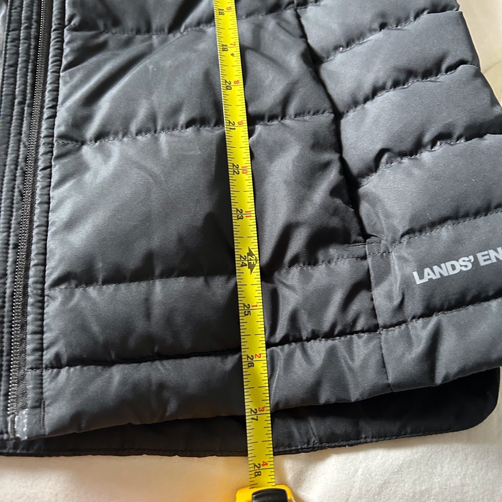 Women’s Land’s End Black Down Jacket.  Size Large.  Like New Condition - Picture 12 of 12